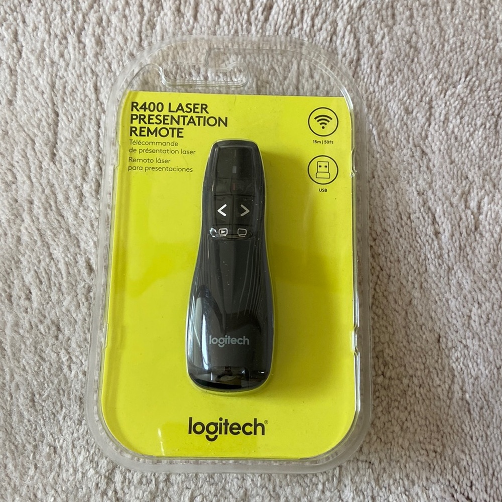 Logitech R400 Laser Presentation Remote NWT